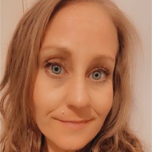 Meet your Posher, Jacqueline